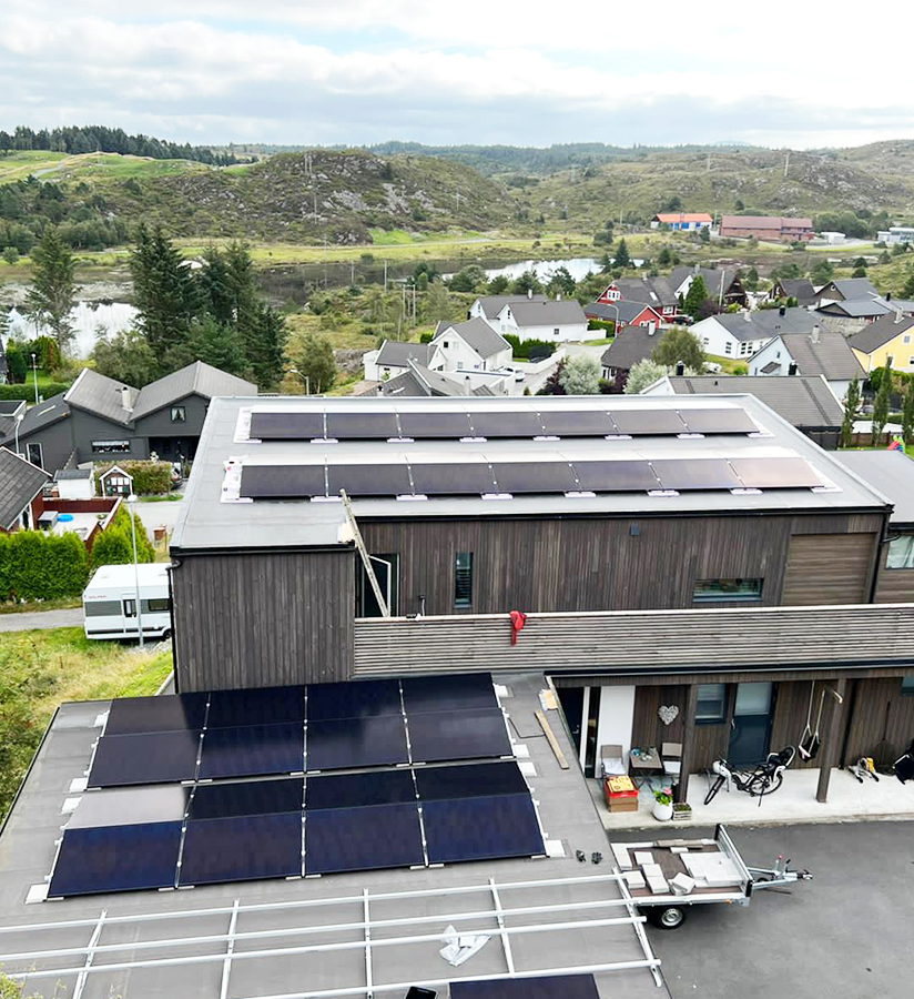 挪威20kW全黑叠瓦组件太阳能系统